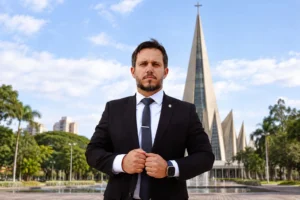 Maringá já articula nomes para disputa municipal de 2028, aponta movimentação política