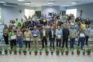 Maringá premia personalidades e instituições por trabalho em defesa do meio ambiente