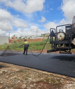 Mauá da Serra realiza recapeamento asfáltico em ruas do bairro Lele II