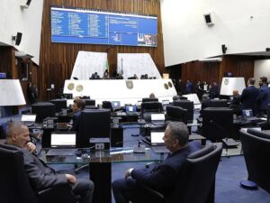 Paraná: Assembleia Legislativa se reorganiza com nova composição de deputados eleitos