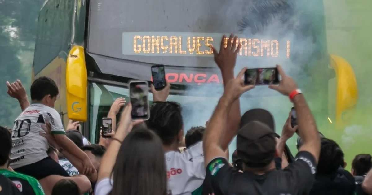 PM proíbe 'Rua de Fogo' na final entre Maringá FC e Ferroviária por questões de segurança