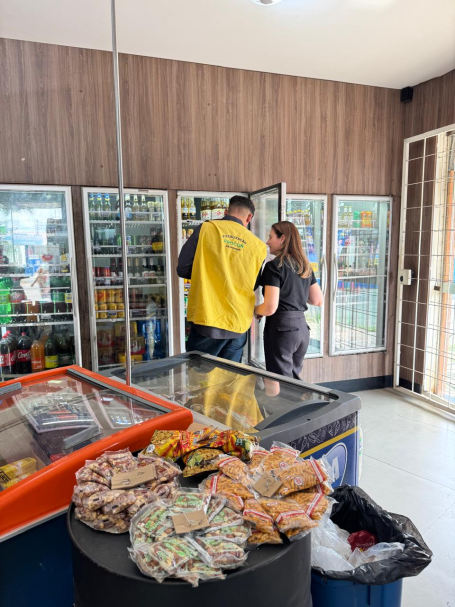 Procon de Arapongas orienta comércios sobre regulamentação de preços e comercialização