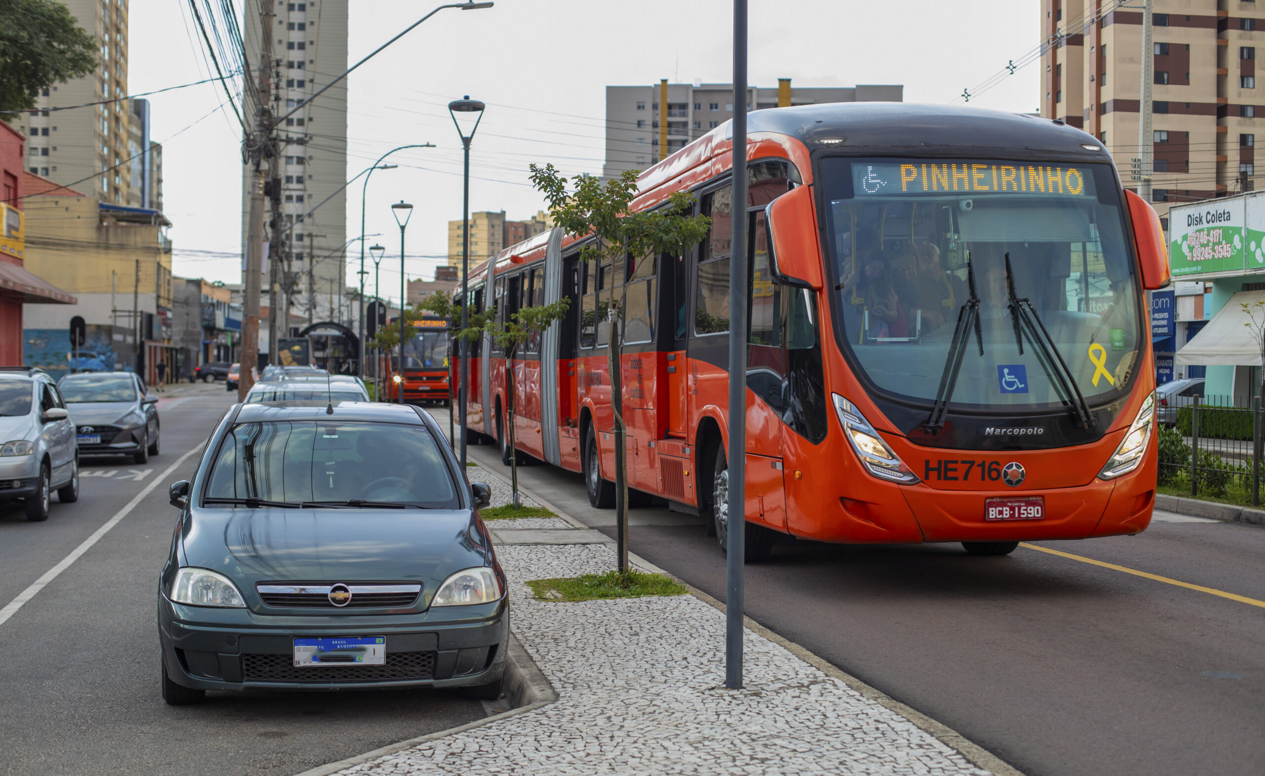 Segurança do transporte coletivo no Paraná em foco após acidentes e auditorias