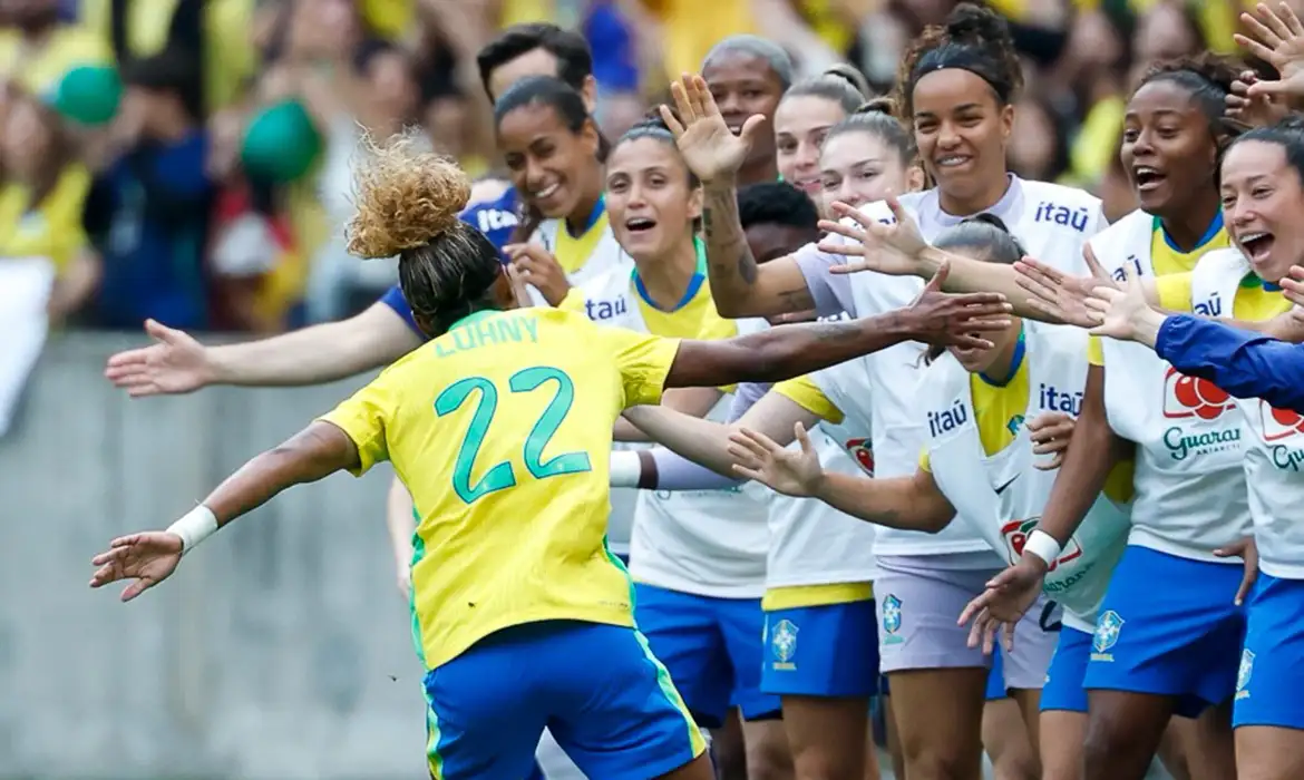 Seleção feminina domina Argentina e vence 3 a 1 no Beira-Rio